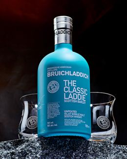 Bruichladdich The Classic Laddie & 2 Gläser